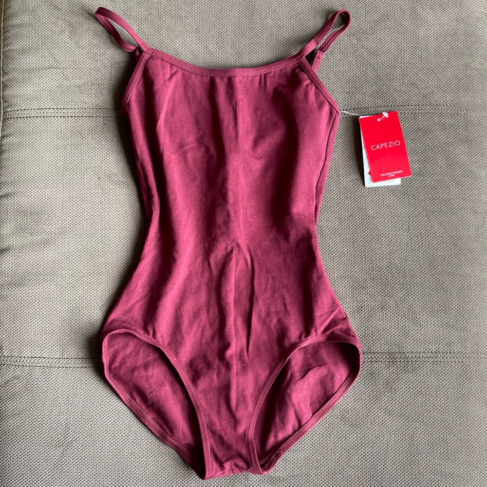 Capezio Cami Leotard - Brand New - Size Small - Burgundy Color